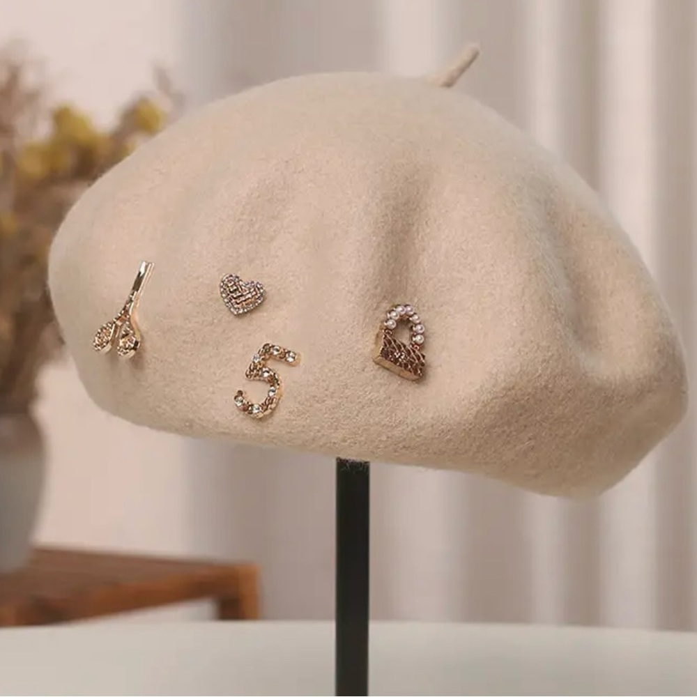 NEW! Beret “Luxury Inspired”